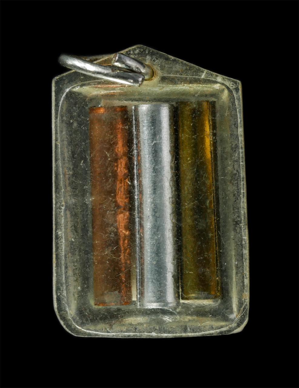 2569-01-21 (229)p.jpg - ล็อกเก็ต หลวงพ่อมุม อินทปญโญ (พระครูประสาธน์ ขันธคุณ) วัดปราสาทเยอร์ อ.ไพรบึง จ.ศรีสะเกษ หลังตะกรุดสามกษัตริย์ พระเก่าสวยน่าเก็บสะสมบูชา | https://kamulet.in.th